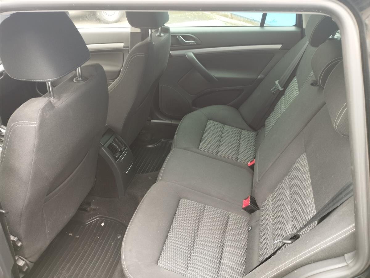 Škoda Octavia Kombi 1,2 l 77 kw