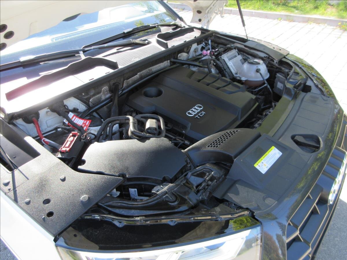 Audi Q5 SUV / Terénní 2,0 l 140 kw