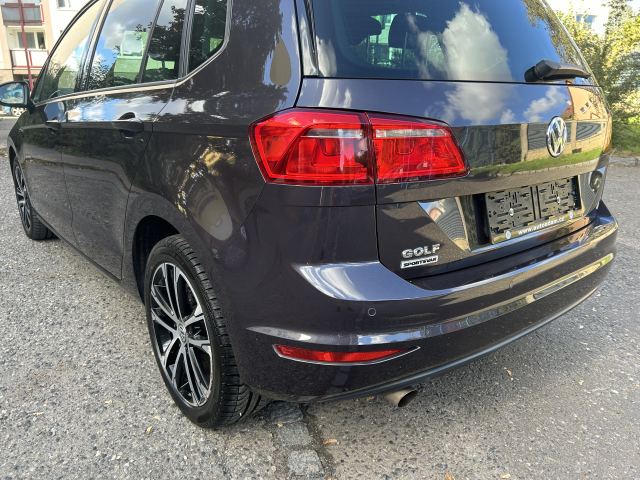 Volkswagen Golf Sportsvan