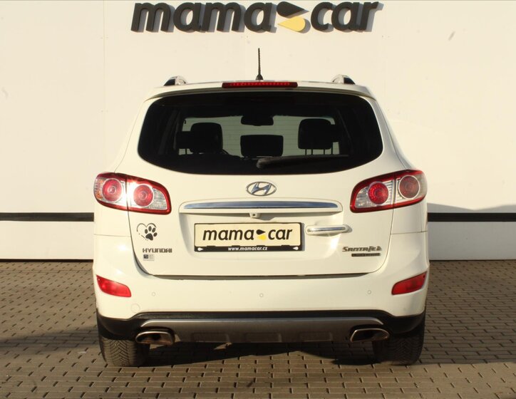 Hyundai Santa Fe SUV / Terénní 2,2 l 145 kw