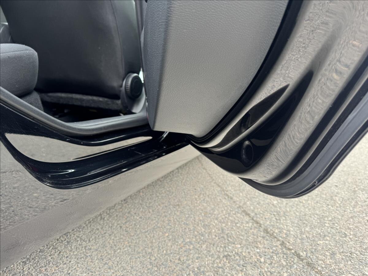 Volkswagen Golf Hatchback 1,6 l 77 kw