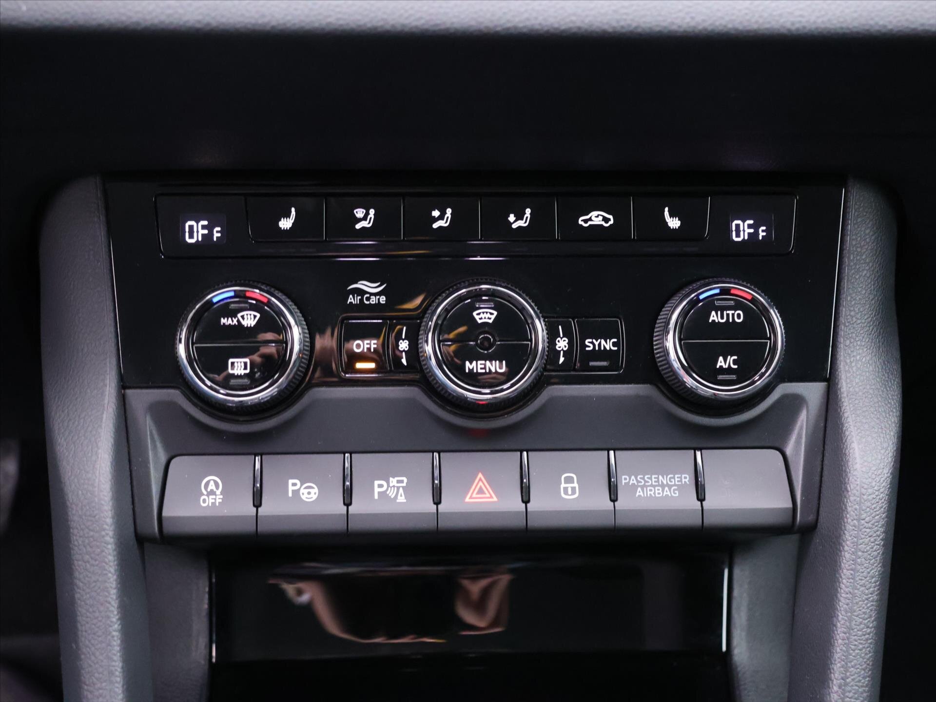 Škoda Karoq SUV / Terénní 2,0 l 110 kw