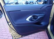 Toyota Yaris Cross 15