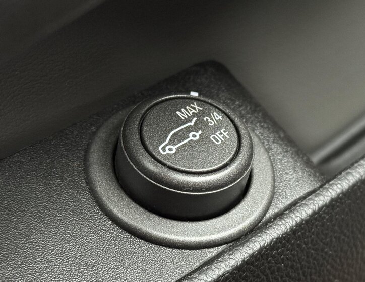 Cadillac SRX SUV 3,0 l 198 kw