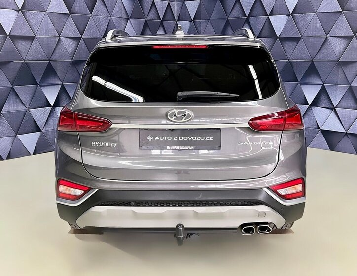 Hyundai Santa Fe SUV / Terénní 2,2 l 147 kw