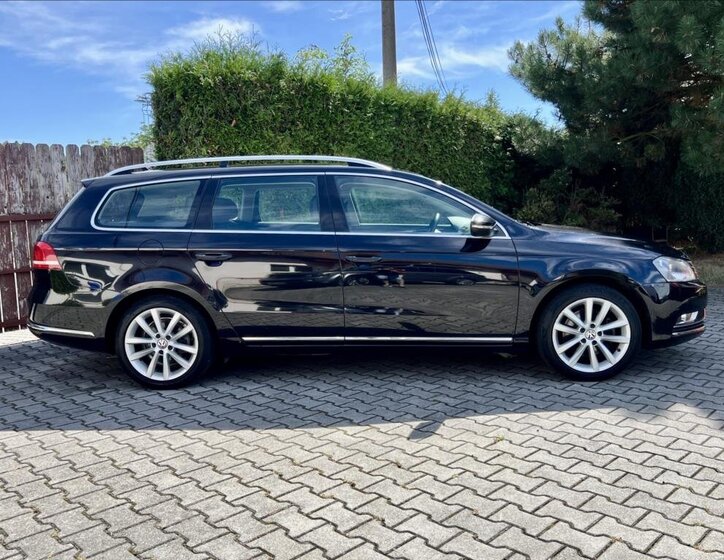 Volkswagen Passat Kombi 2,0 l 103 kw