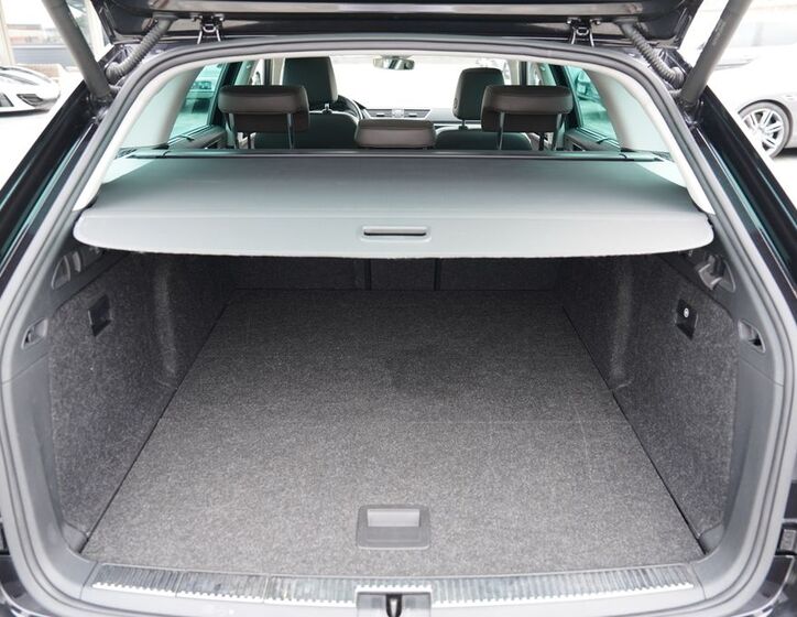 Škoda Superb Kombi 2,0 l 140 kw