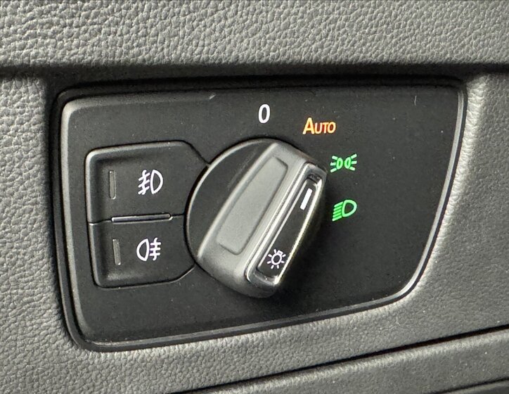 Volkswagen Passat Kombi 2,0 l 140 kw