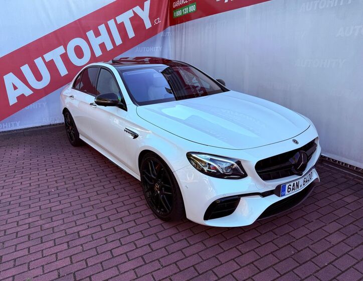 Mercedes-Benz Třídy E 7