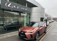 Lexus UX 300h SUV / Terénní 2,0 l 135 kw