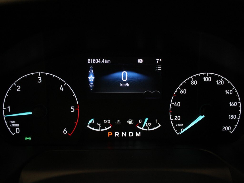 Ford Tourneo Custom MPV 2,0 l 125 kw