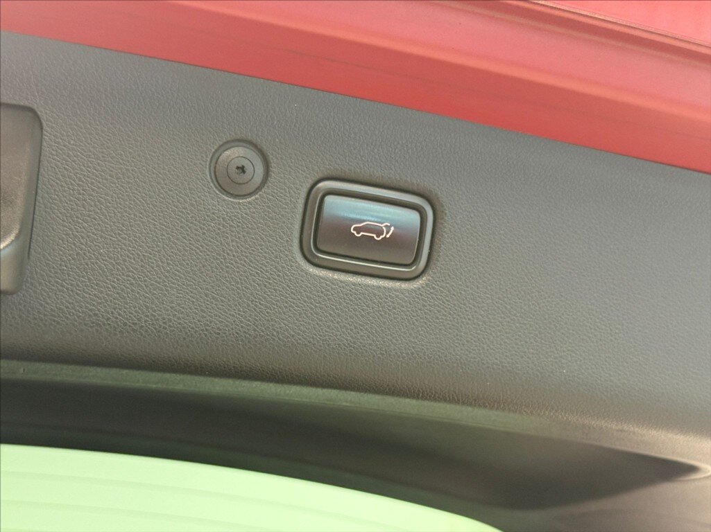 KIA Sportage SUV / Terénní 2,0 l 136 kw