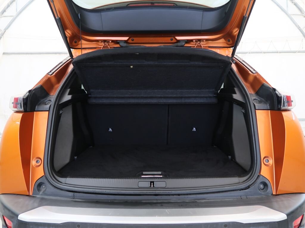 Peugeot 2008 SUV 1,2 l 74 kw