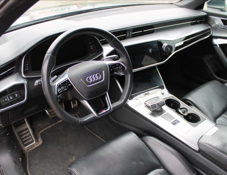 Audi A6 Kombi 3,0 l 210 kw