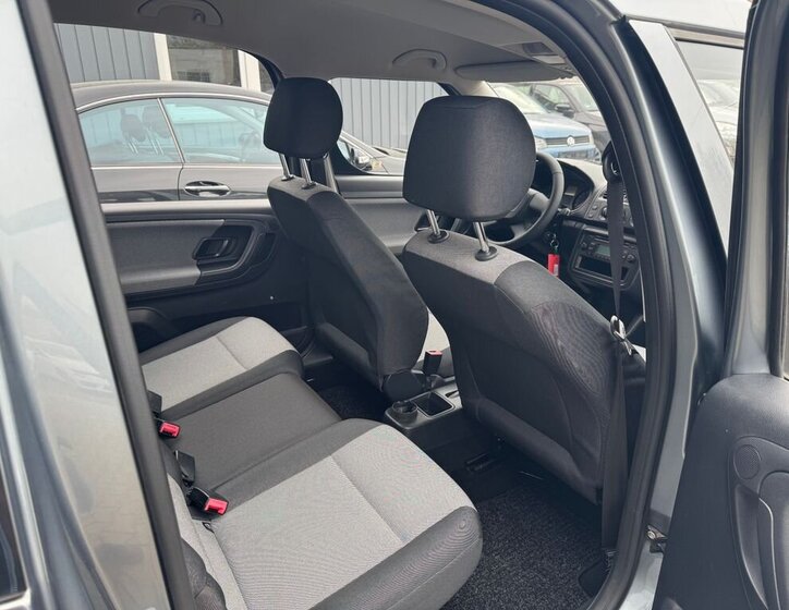 Škoda Roomster MPV 1,2 l 51 kw