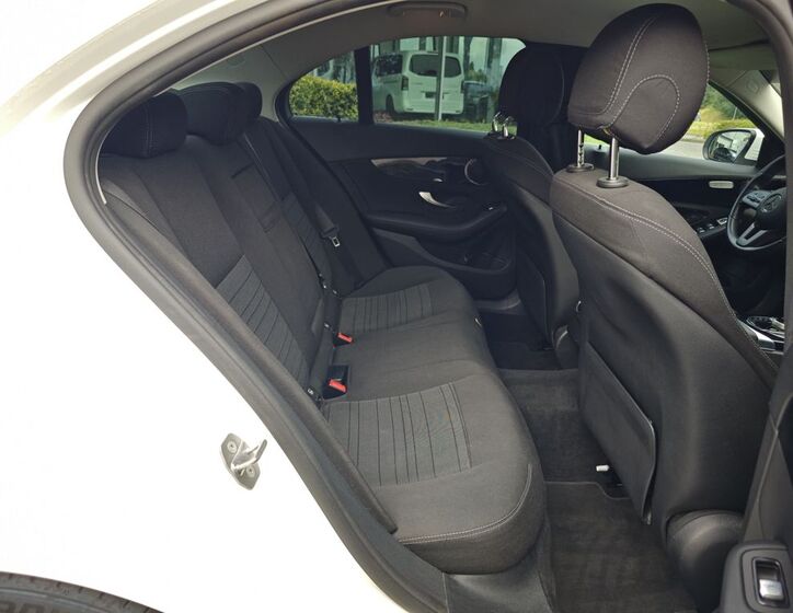 Mercedes-Benz Třídy C 18