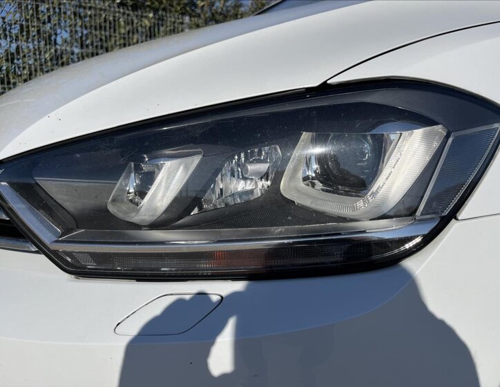 Volkswagen Golf Sportsvan Kombi 1,6 l 81 kw