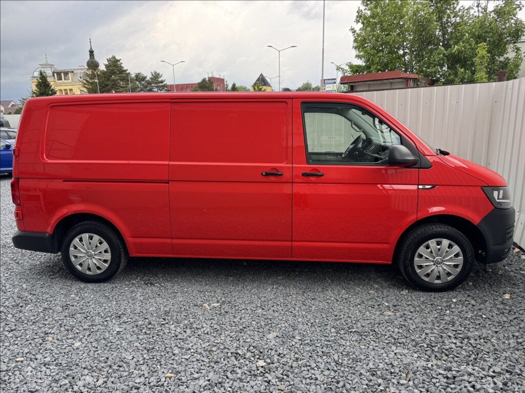 Volkswagen Transporter Skříň 2,0 l 110 kw
