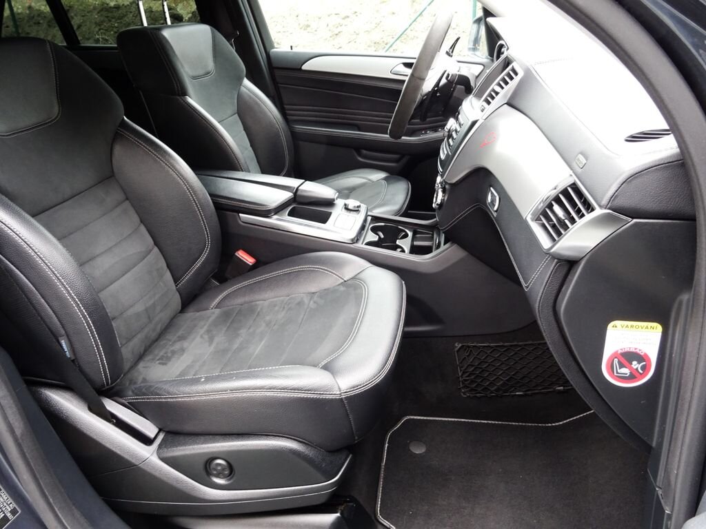 Mercedes-Benz Třídy M SUV / Terénní 3,0 l 190 kw