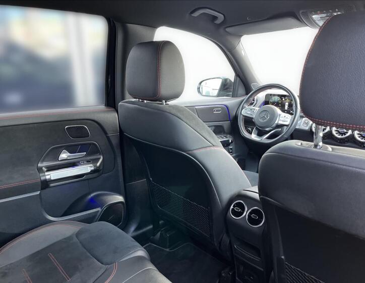 Mercedes-Benz GLB 22