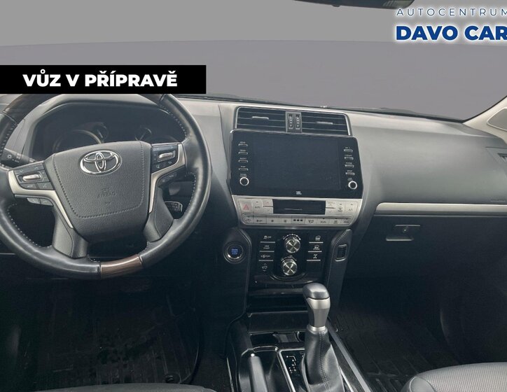 Toyota Land Cruiser SUV 2,8 l 150 kw