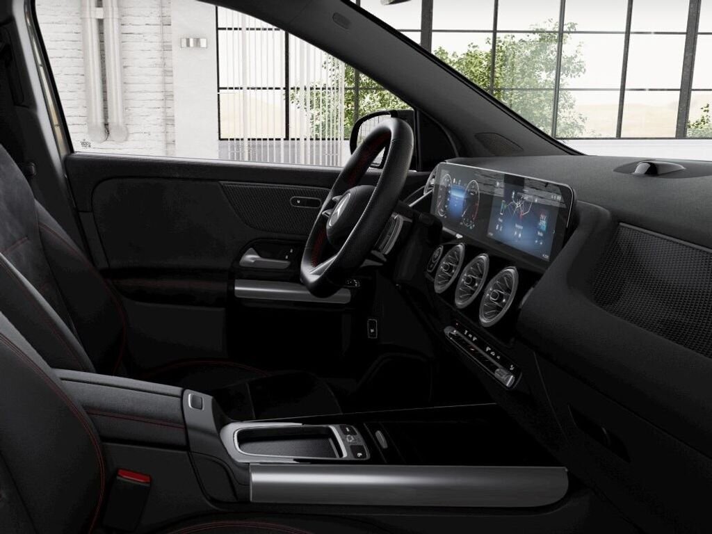 Mercedes-Benz GLA SUV / Terénní 2,0 l 110 kw