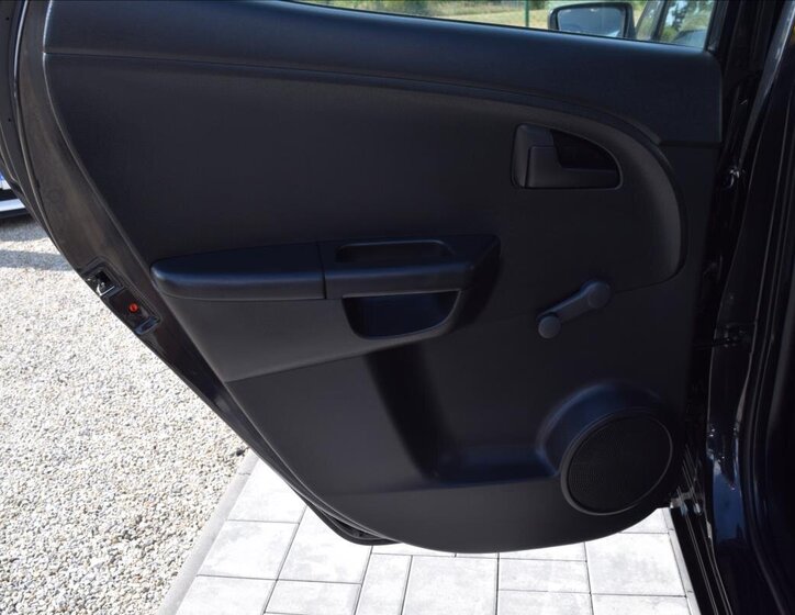 KIA Venga Kombi 1,4 l 66 kw