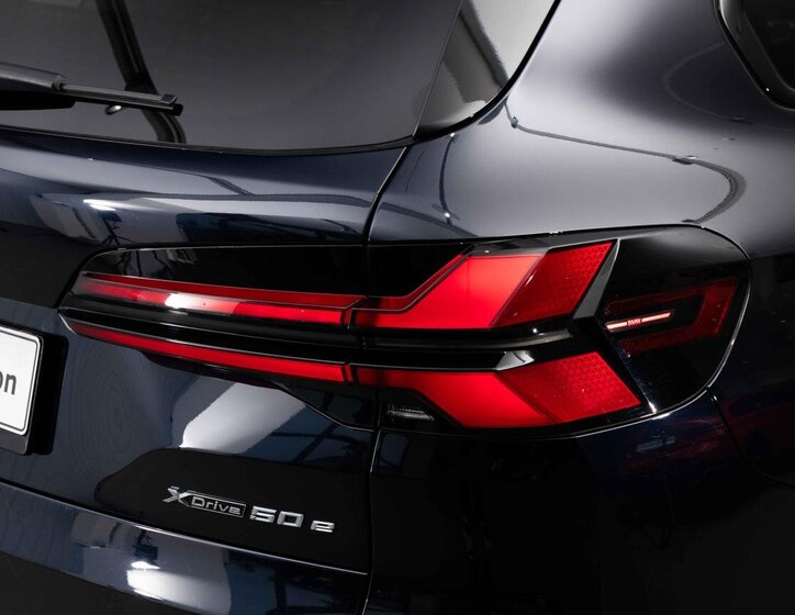 BMW X5 SUV / Terénní 3,0 l 360 kw