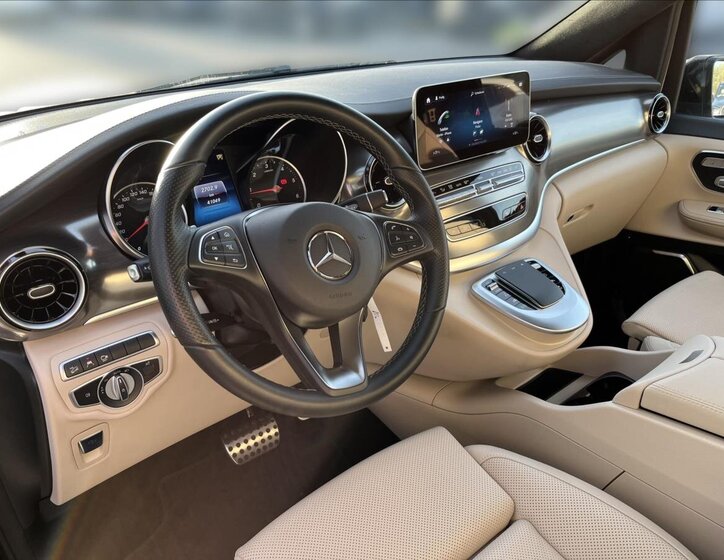 Mercedes-Benz Třídy V MPV 2,0 l 174 kw