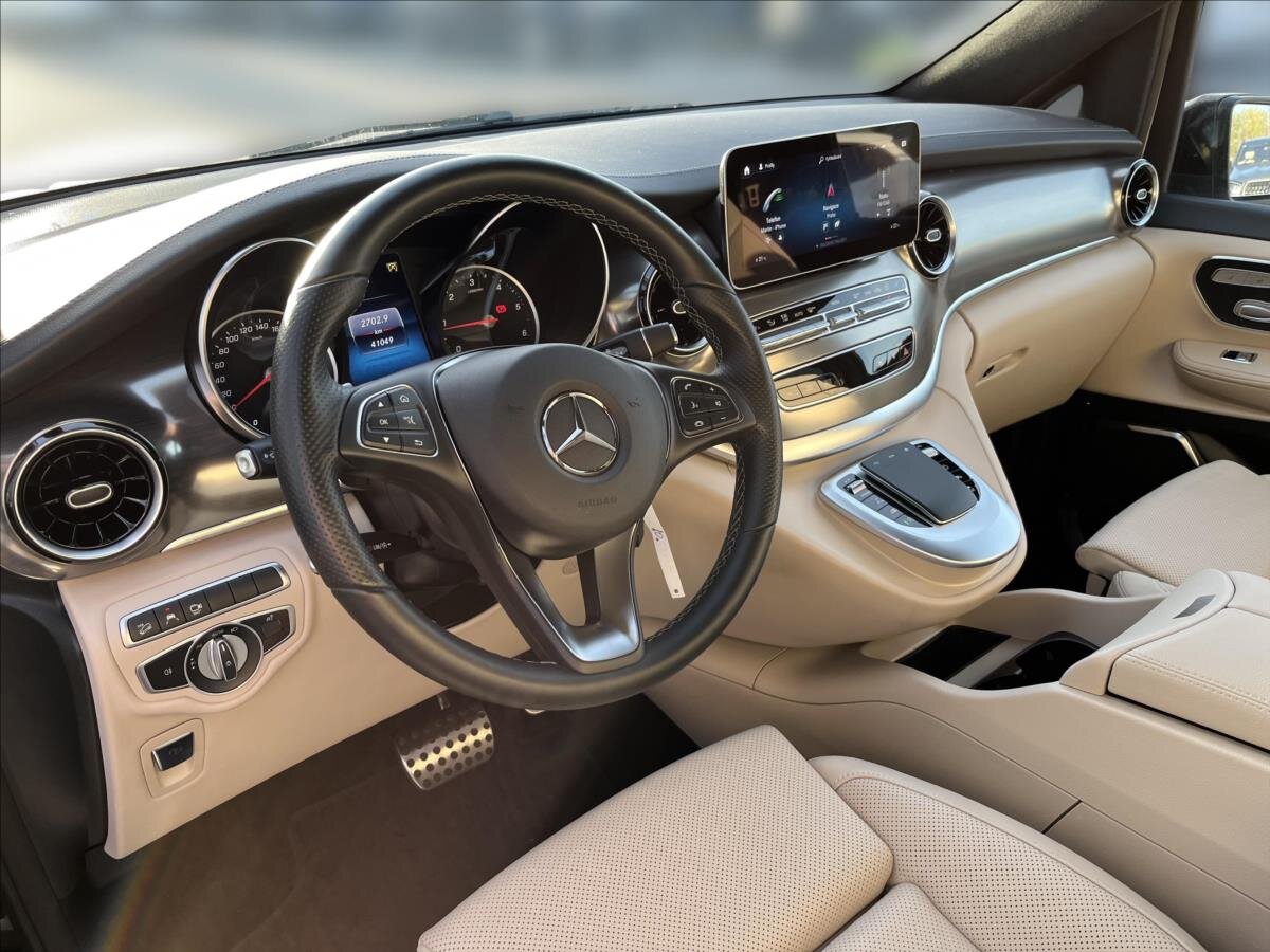 Mercedes-Benz Třídy V MPV 2,0 l 174 kw