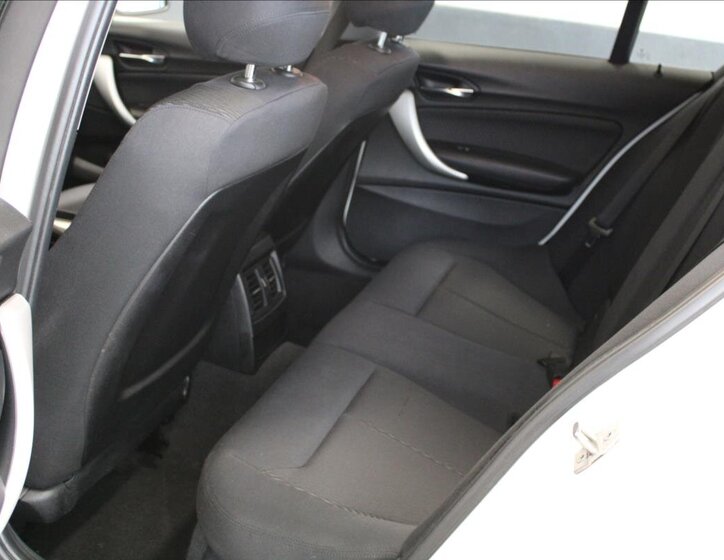 BMW Řada 1 Hatchback 2,0 l 105 kw
