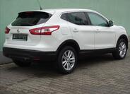 Nissan Qashqai 9
