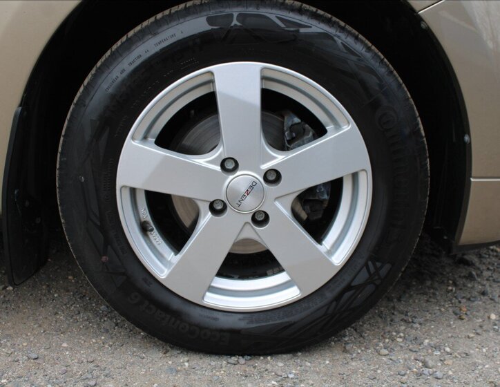 Dacia Logan Kombi 999,0 54 kw