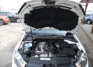 Volkswagen Golf Hatchback 1,2 l 63 kw