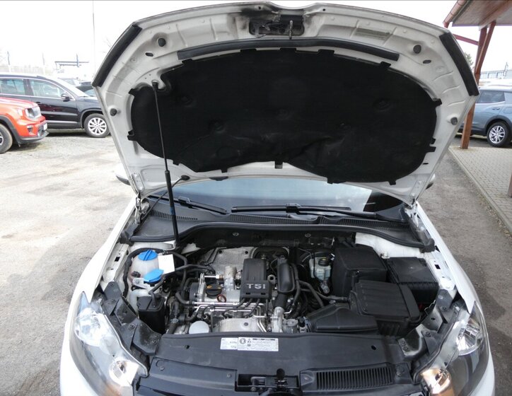 Volkswagen Golf Hatchback 1,2 l 63 kw