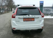 Volvo XC60 SUV 2,4 l 120 kw