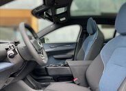Volvo EX30 SUV / Terénní 0,0 315 kw