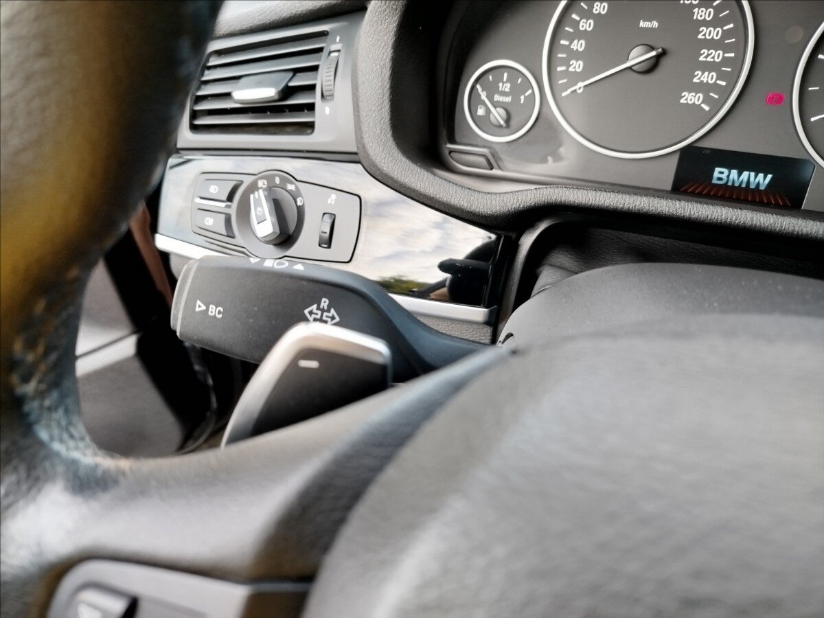 BMW X3 SUV / Terénní 3,0 l 190 kw