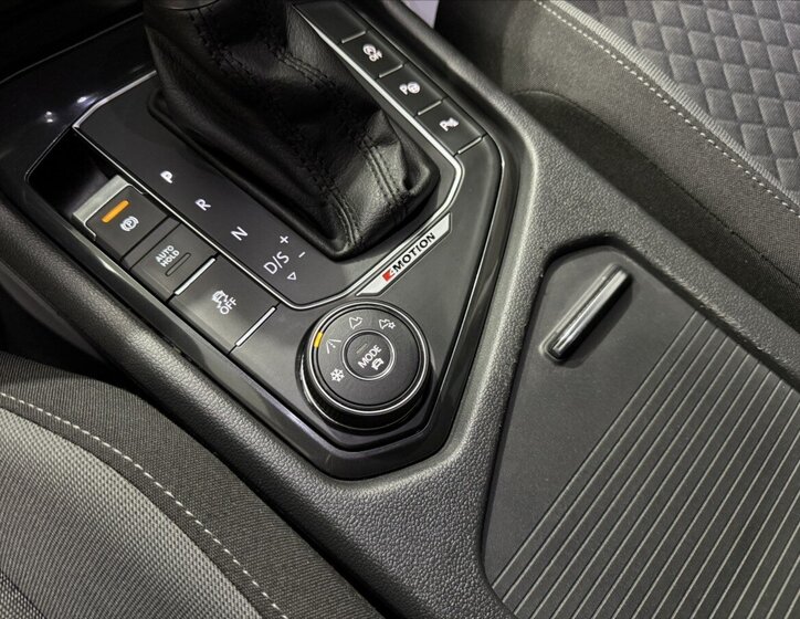 Volkswagen Tiguan 17