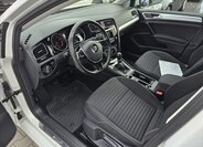 Volkswagen Golf 10
