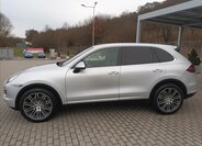 Porsche Cayenne Kombi 3,0 l 180 kw