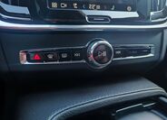 Volvo V90 25