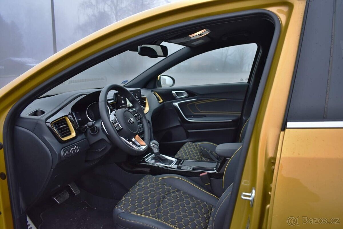 KIA XCeed SUV / Terénní 0,0 117 kw