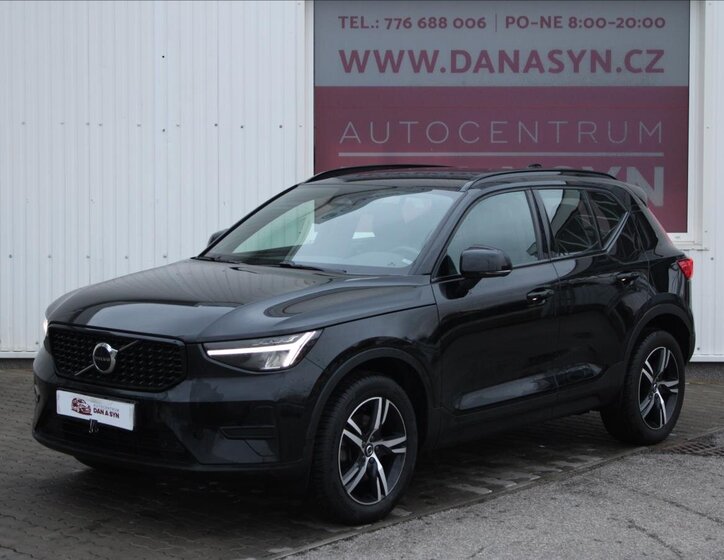Volvo XC40 Kombi 2,0 l 145 kw