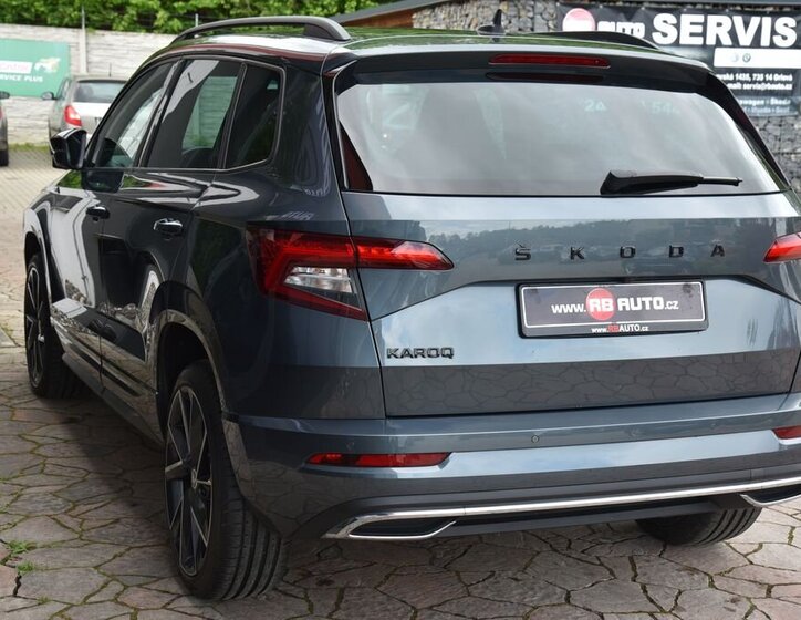 Škoda Karoq SUV / Terénní 1,5 l 110 kw