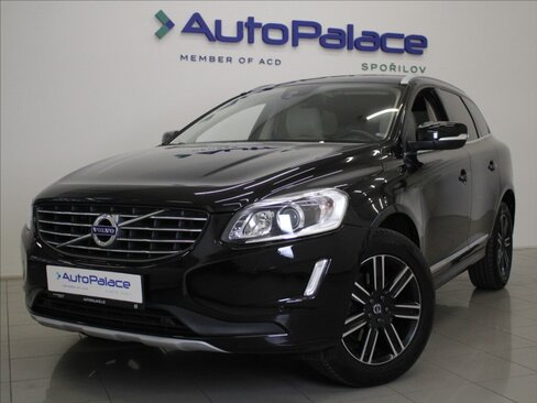 Volvo XC60 SUV / Terénní 2,0 l 140 kw