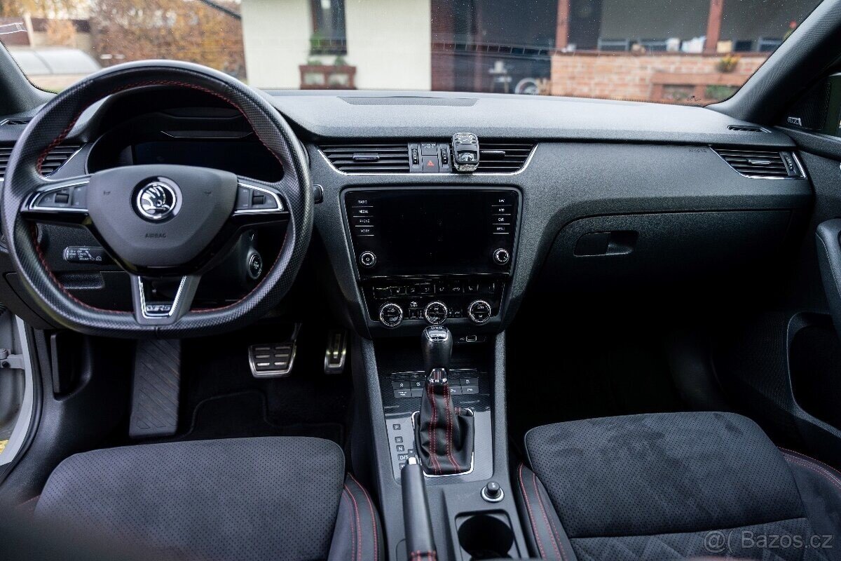 Škoda Octavia Sedan / Limuzína 2,0 l 135 kw