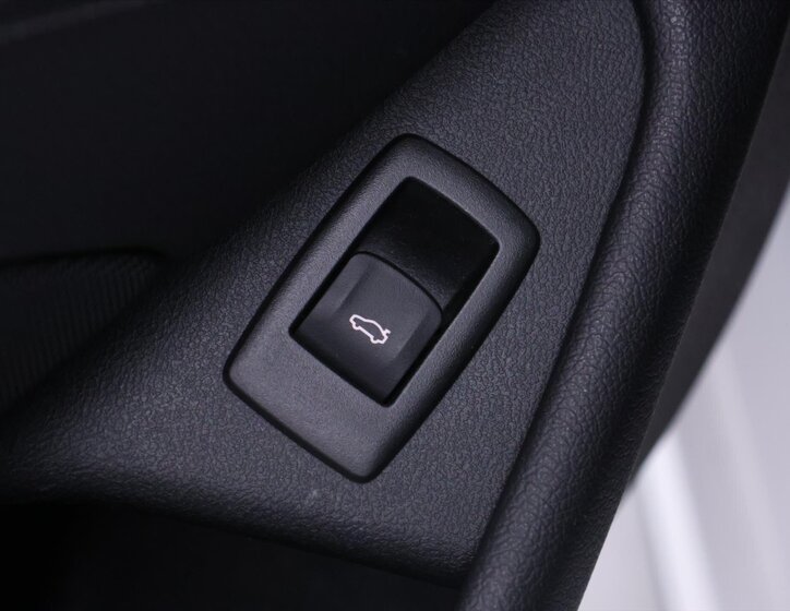 BMW Řada 5 Sedan 3,0 l 250 kw