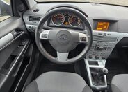 Opel Astra 16