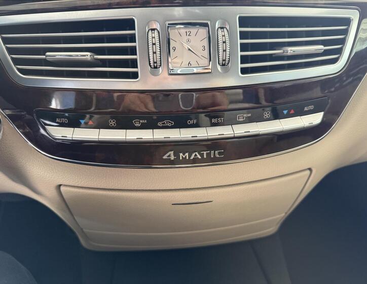 Mercedes-Benz Třídy S 22